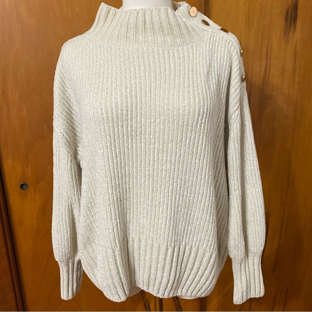 Cynthia Rowley | Cream Chenille Ribbed Sweater Gold Buttons | Medium - Excellent